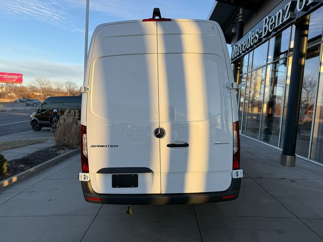 New 2025 Mercedes-Benz Sprinter 2500 image 6