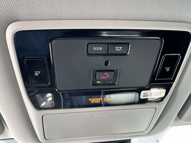 Used 2024 Toyota Grand Highlander XLE AWD/4WD image 40