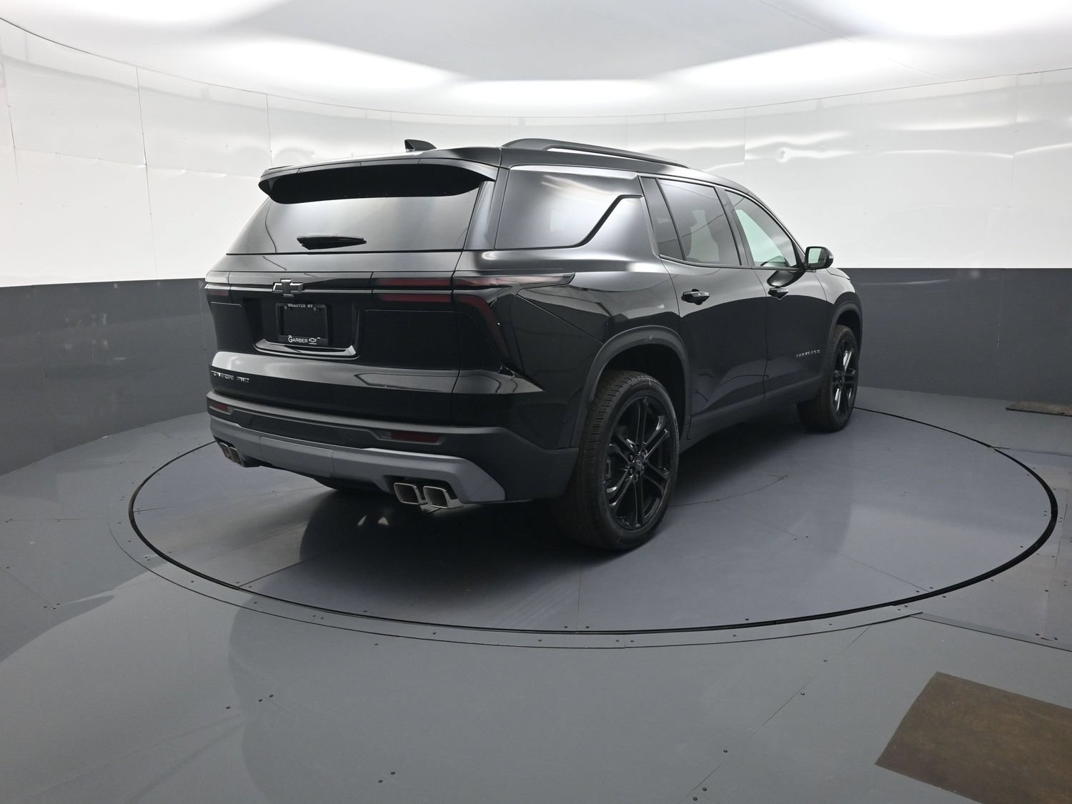New 2026 Chevrolet Traverse LT w/ LPO, Floor Liner Package AWD/4WD image 3
