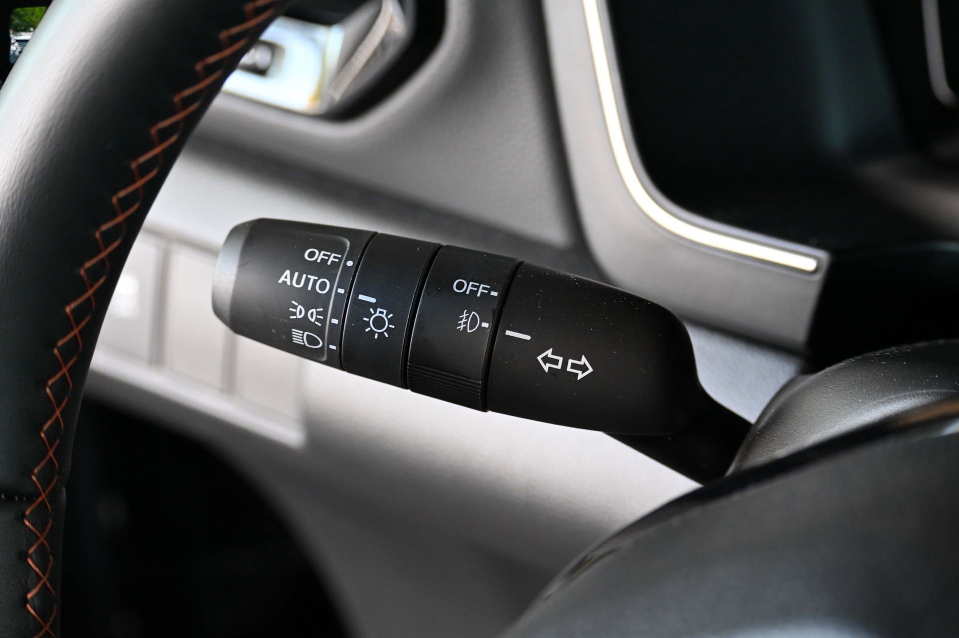 New 2025 Honda Pilot Sport image 29