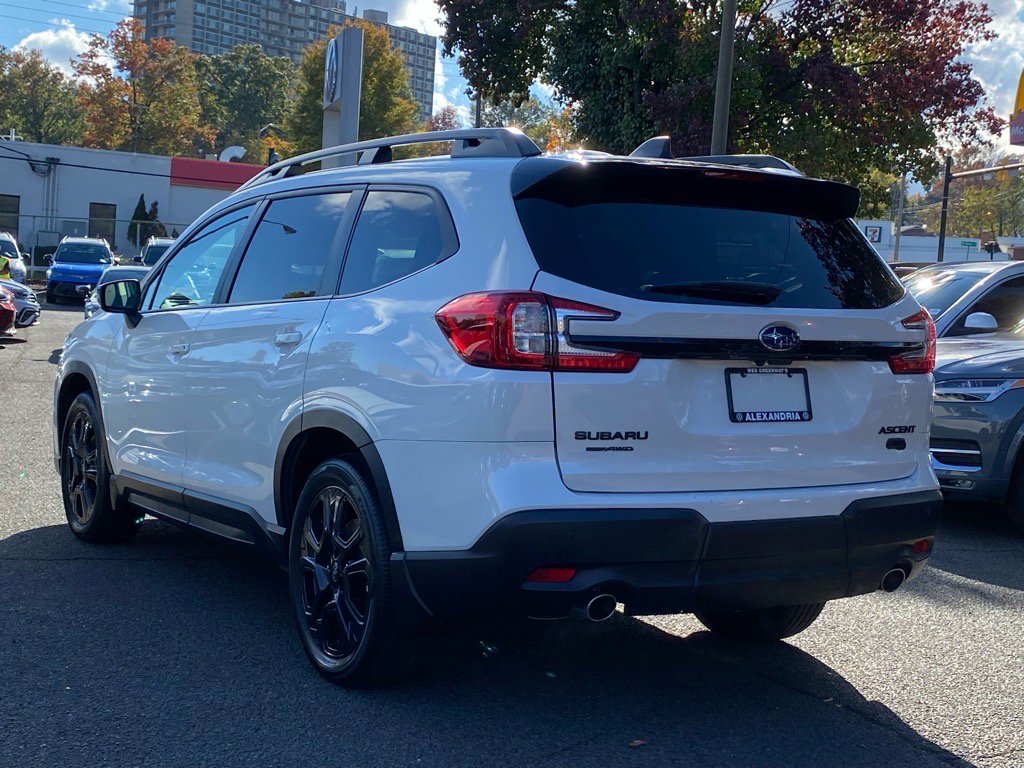 Used 2023 Subaru Ascent Onyx Edition image 5