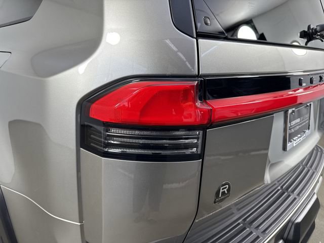 Used 2024 Lexus GX 550 AWD/4WD image 33