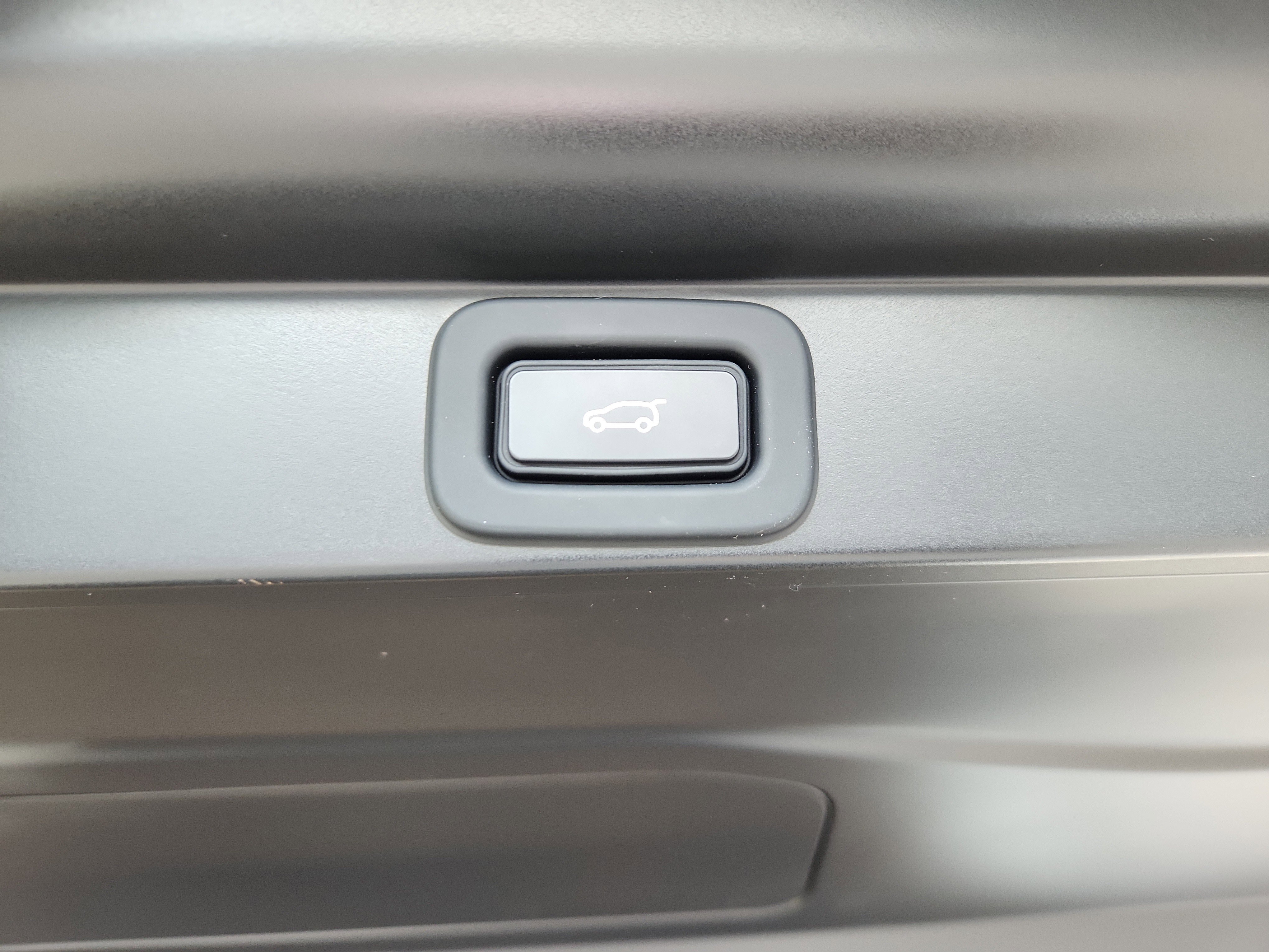 Used 2023 Land Rover Range Rover SE image 14