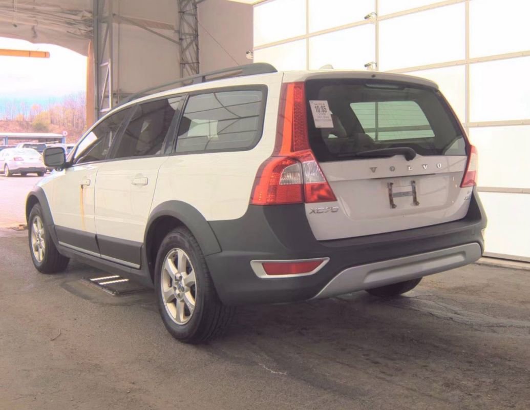Used 2008 Volvo XC70 3.2 image 3
