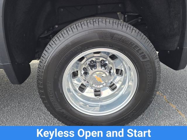 Used 2026 Chevrolet Silverado 3500 LT w/ Safety Package AWD/4WD image 30