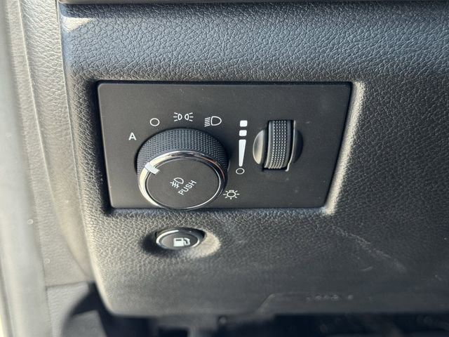 Used 2021 Jeep Grand Cherokee Laredo X RWD image 21
