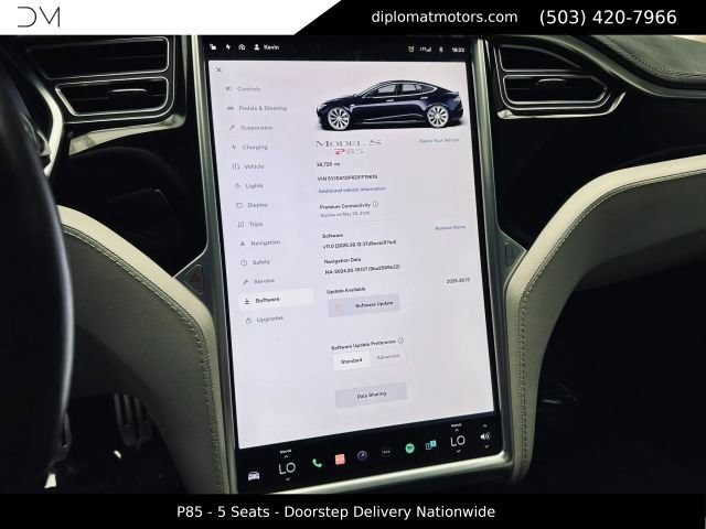 Used 2013 Tesla Model S Performance RWD image 34