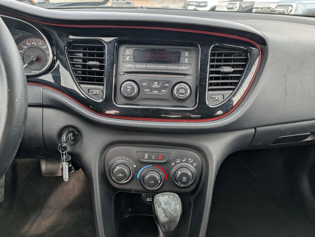 Used 2016 Dodge Dart SXT image 18