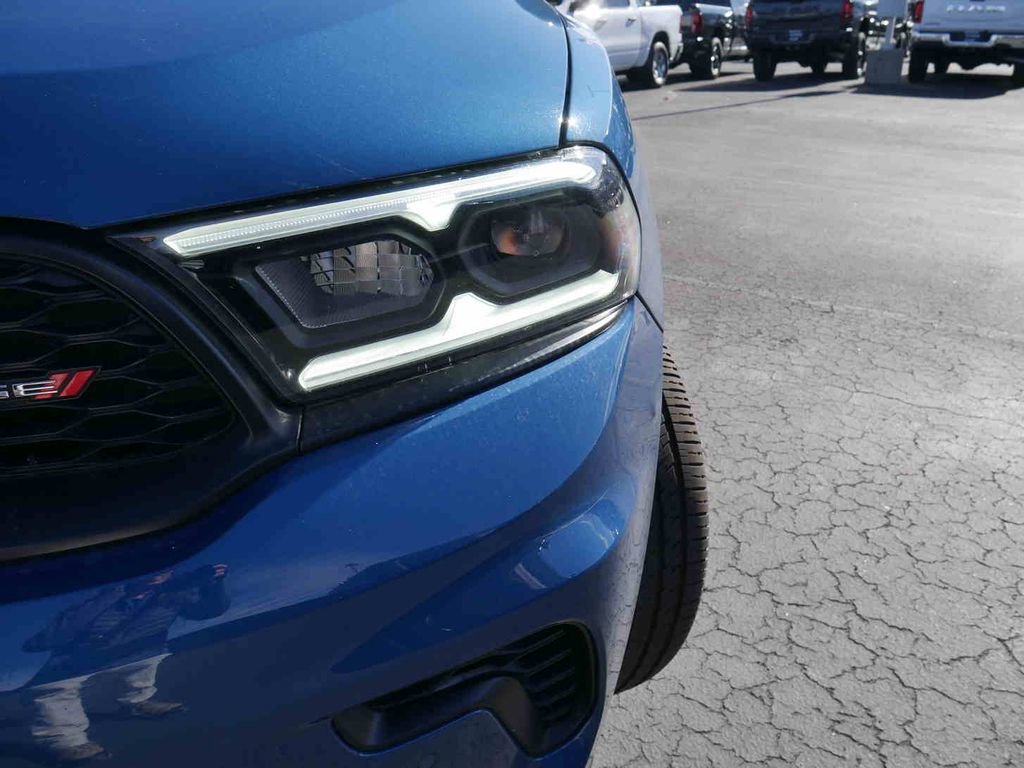Certified 2025 Dodge Durango GT image 23