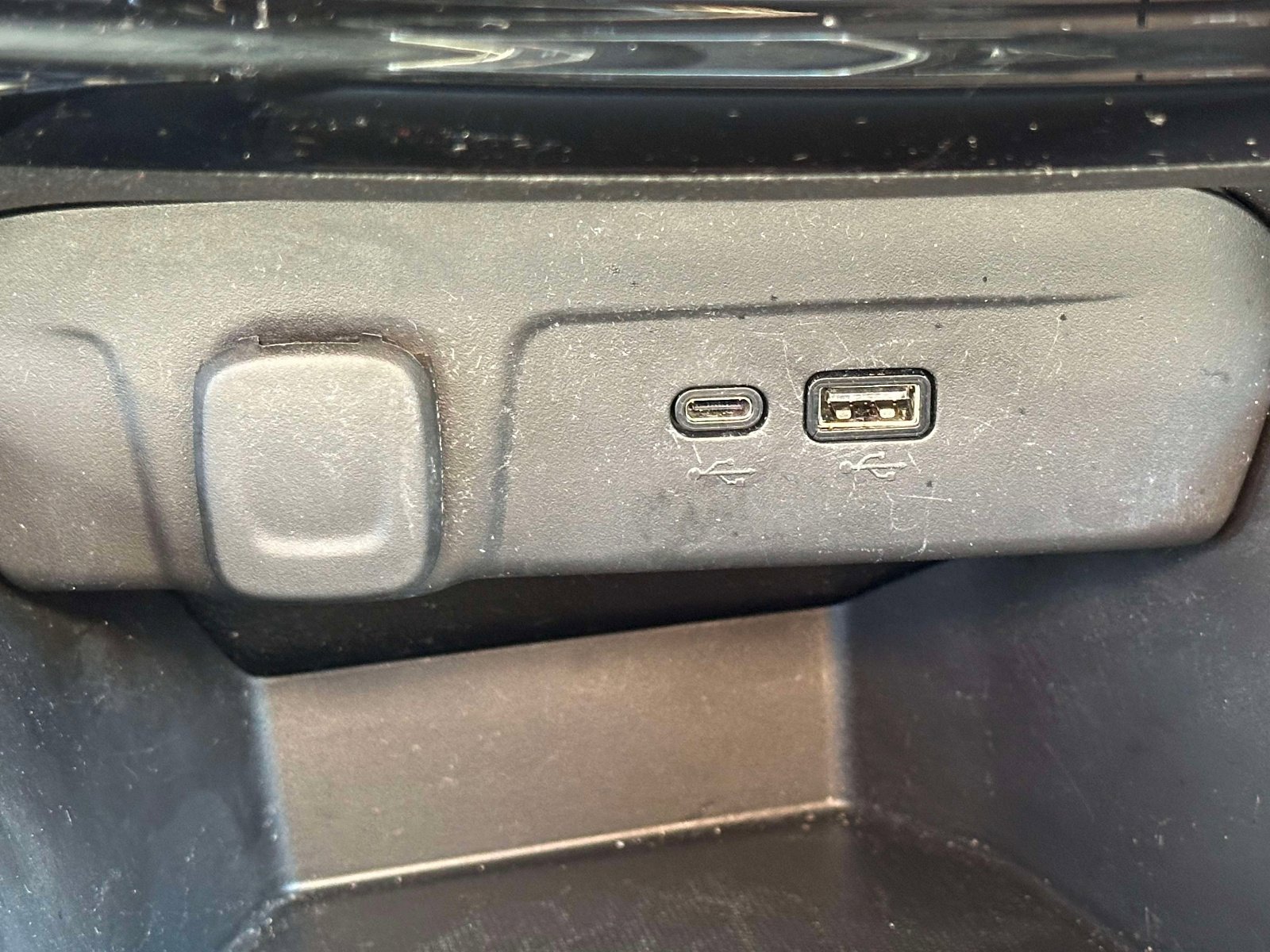 Used 2024 Chevrolet Trax LT w/ Driver Confidence Package FWD image 28