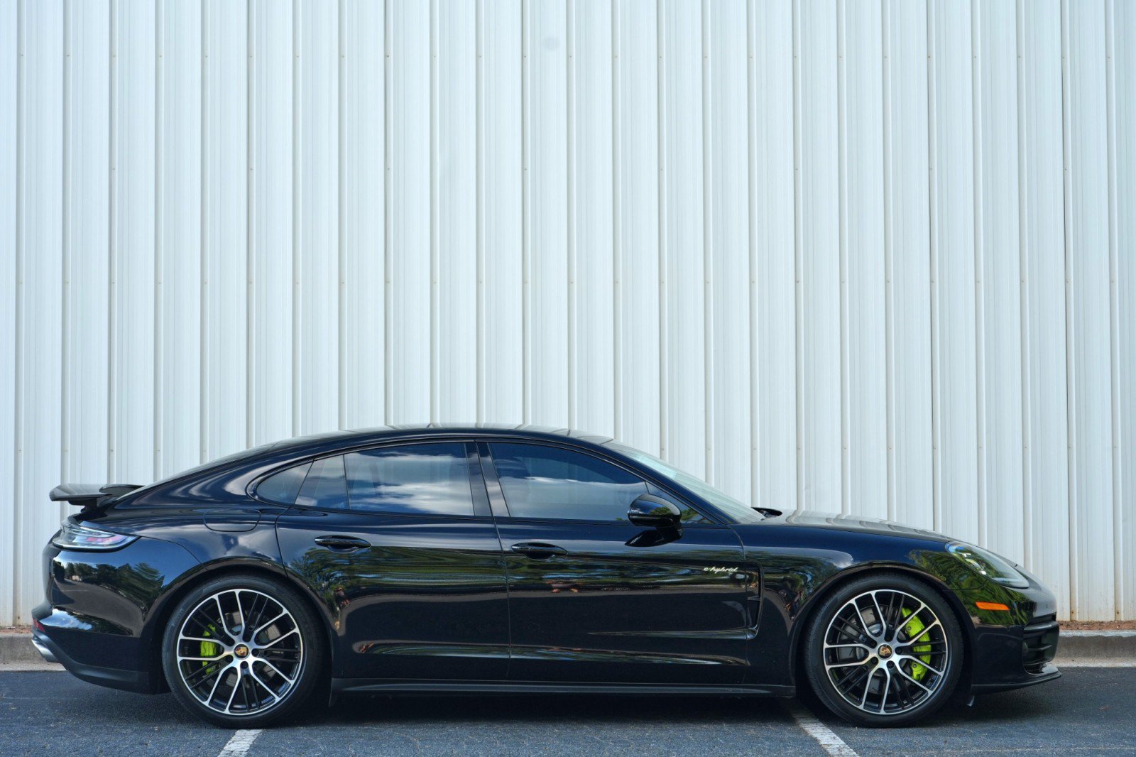 Used 2022 Porsche Panamera 4S w/ Premium Package AWD/4WD image 55