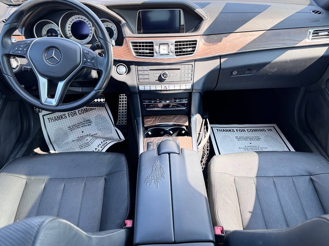 Used 2016 Mercedes-Benz E 400 4MATIC Sedan image 7