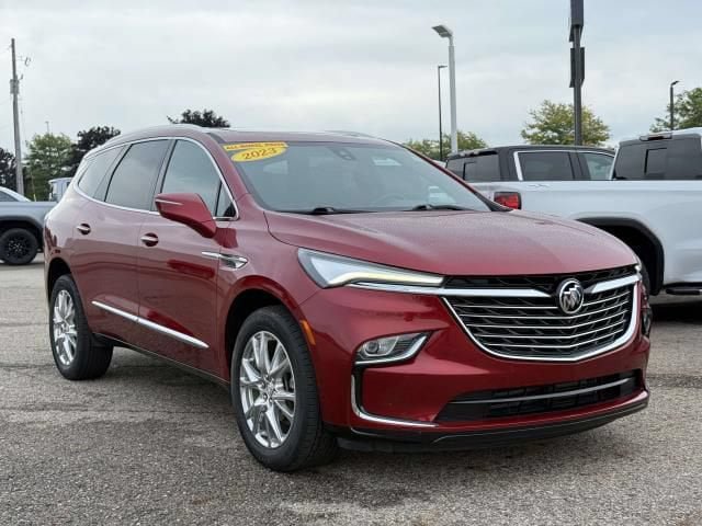 Used 2023 Buick Enclave Premium w/ Experience Buick Package AWD/4WD image 4