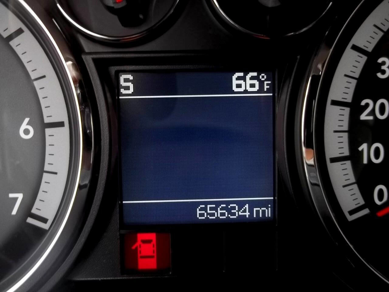 Used 2010 Dodge Ram 1500 Truck SLT image 17