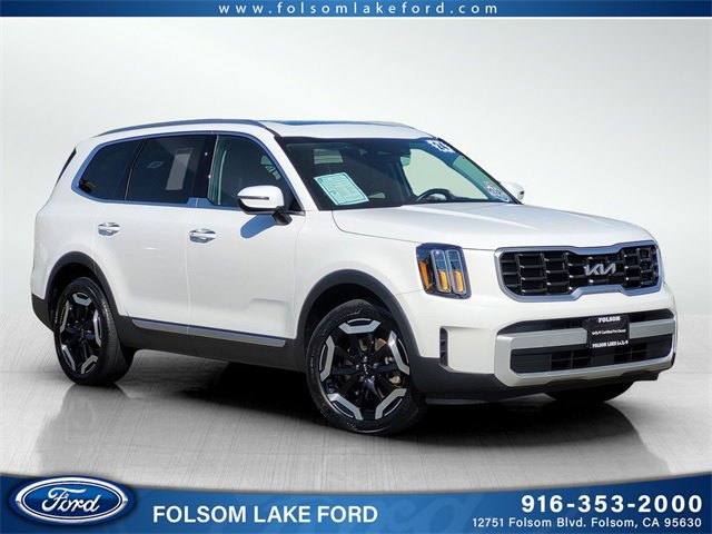 Used 2024 Kia Telluride S w/ S Sunroof Package