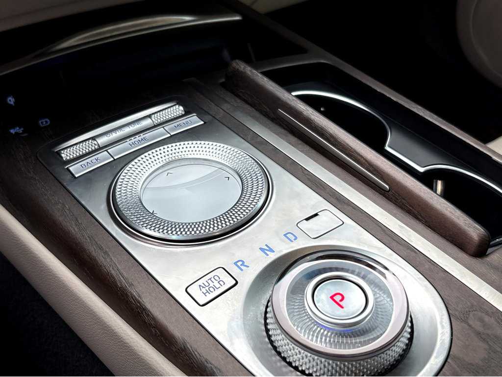 Used 2022 Genesis G80 2.5T w/ Prestige Package image 18