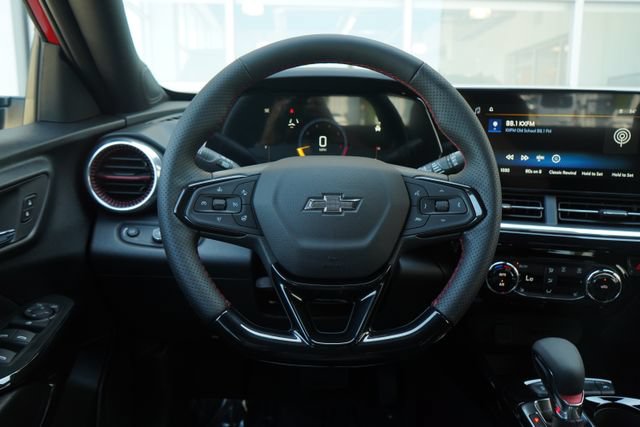 New 2026 Chevrolet Trax RS w/ Driver Confidence Package FWD image 17