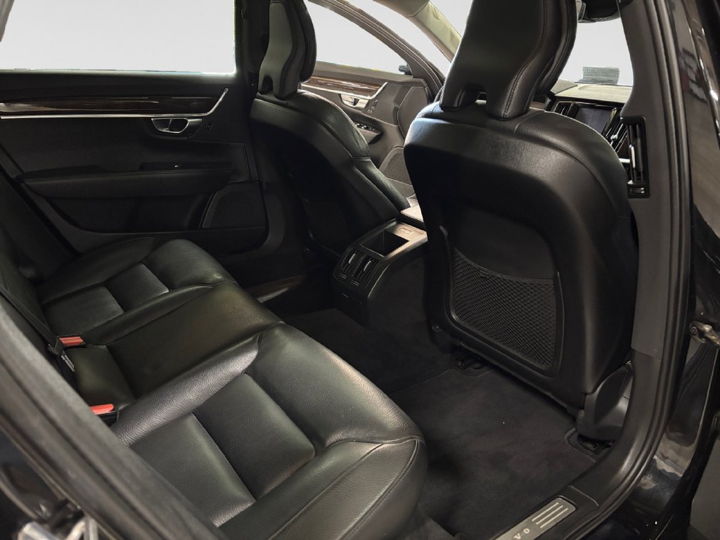Used 2019 Volvo S90 T5 Momentum AWD/4WD image 43