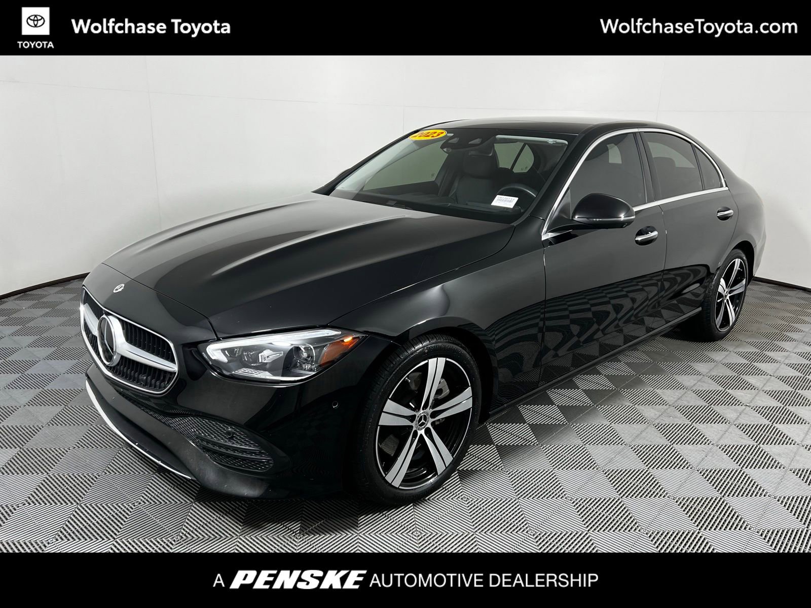 Used 2023 Mercedes-Benz C 300 4MATIC Sedan image 1