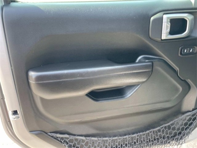 Used 2018 Jeep Wrangler Unlimited Sport S image 19