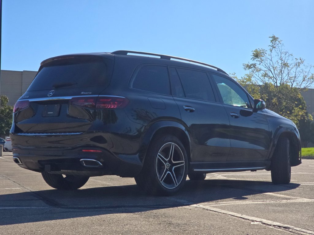 Used 2024 Mercedes-Benz GLS 450 4MATIC image 16