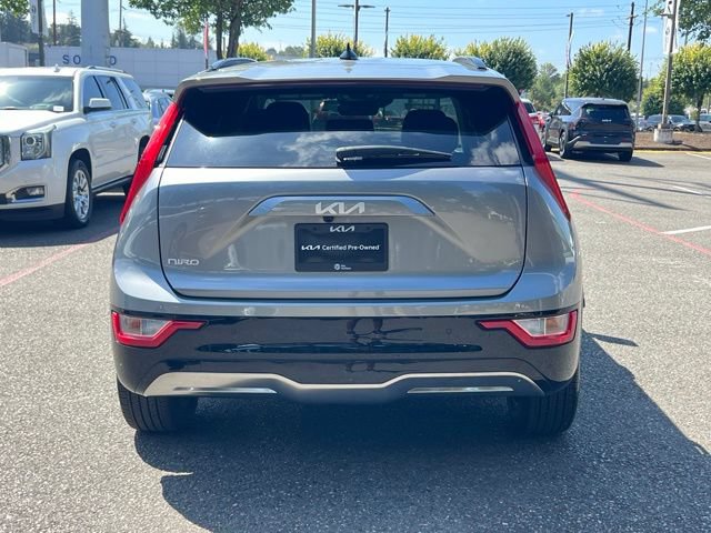 Certified 2024 Kia Niro Wind w/ Wind Preserve Package FWD image 8