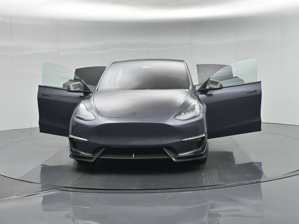 Used 2023 Tesla Model Y Long Range AWD/4WD image 31