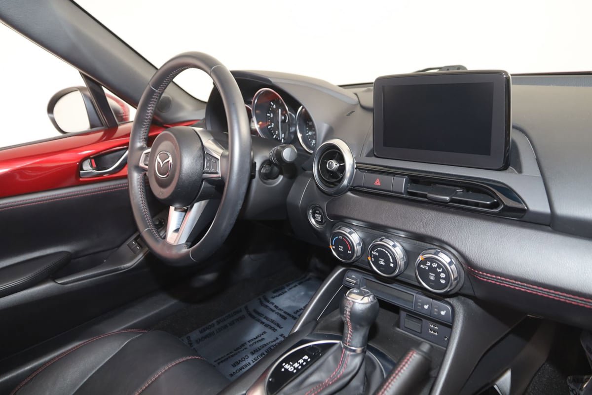Used 2019 MAZDA MX-5 Miata RF Grand Touring RWD image 51