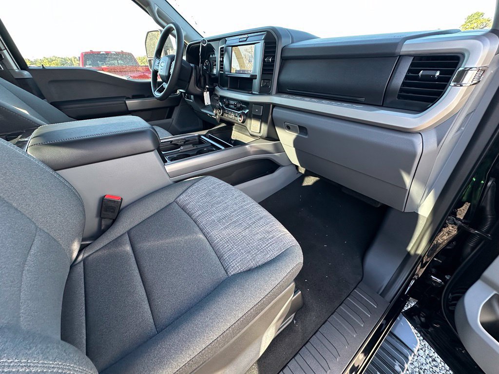 New 2027 Ford F250 XLT w/ F-250 >10K GVWR Package AWD/4WD image 21