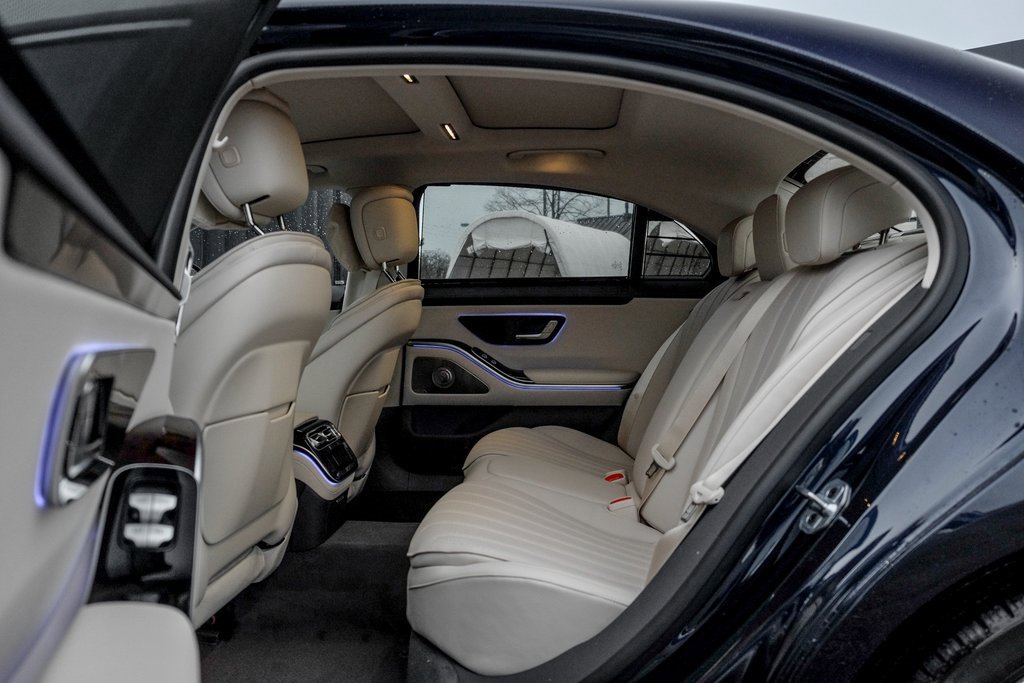 New 2026 Mercedes-Benz S 500 4MATIC image 17