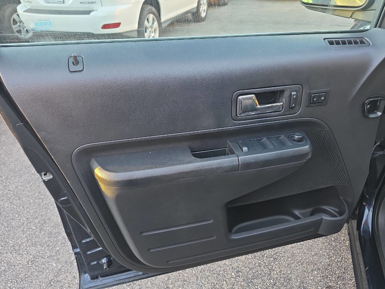 Used 2009 Ford Edge Limited image 8