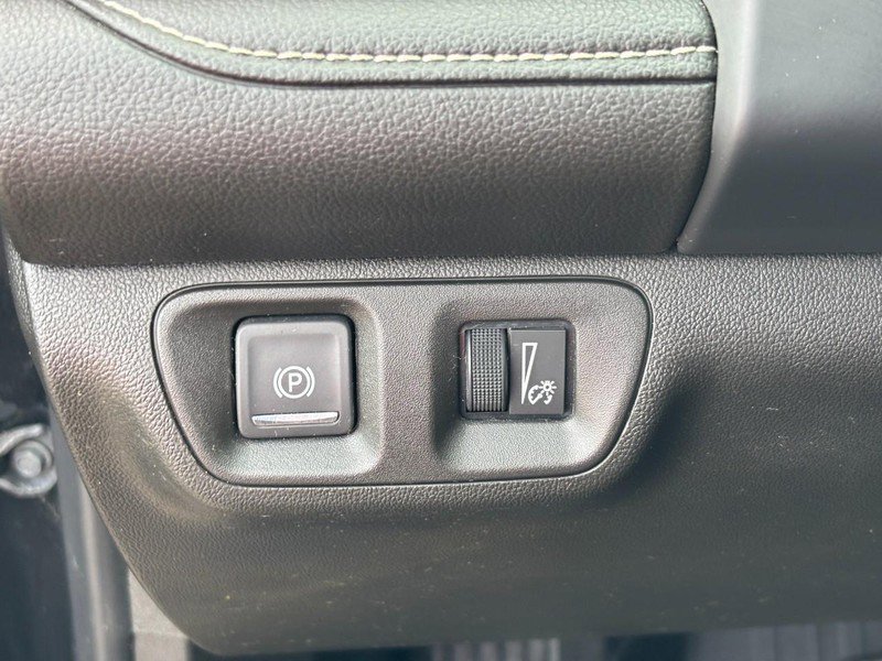 Certified 2023 GMC Acadia SLE w/ Driver Convenience Package image 18