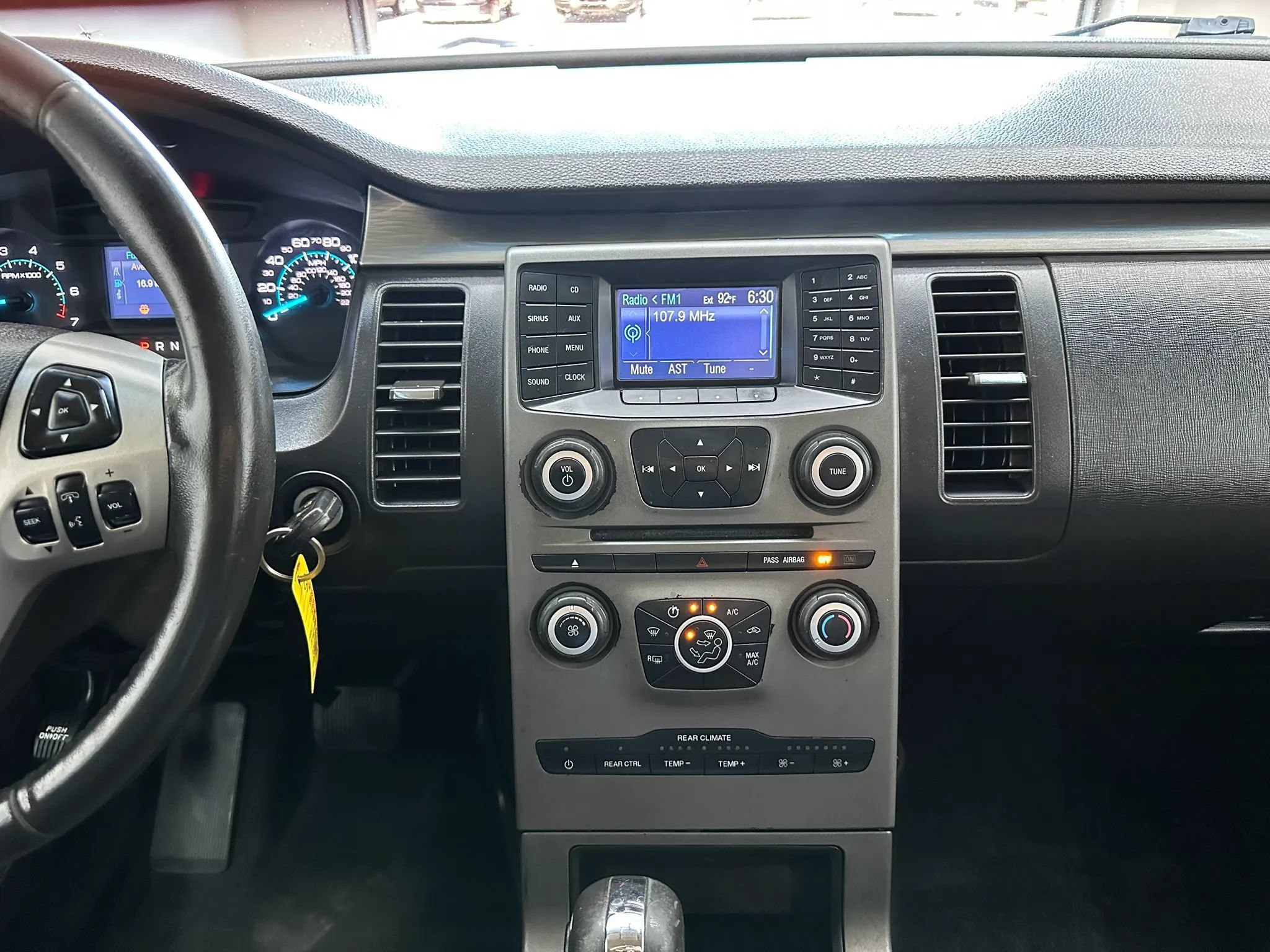 Used 2014 Ford Flex SE FWD image 15