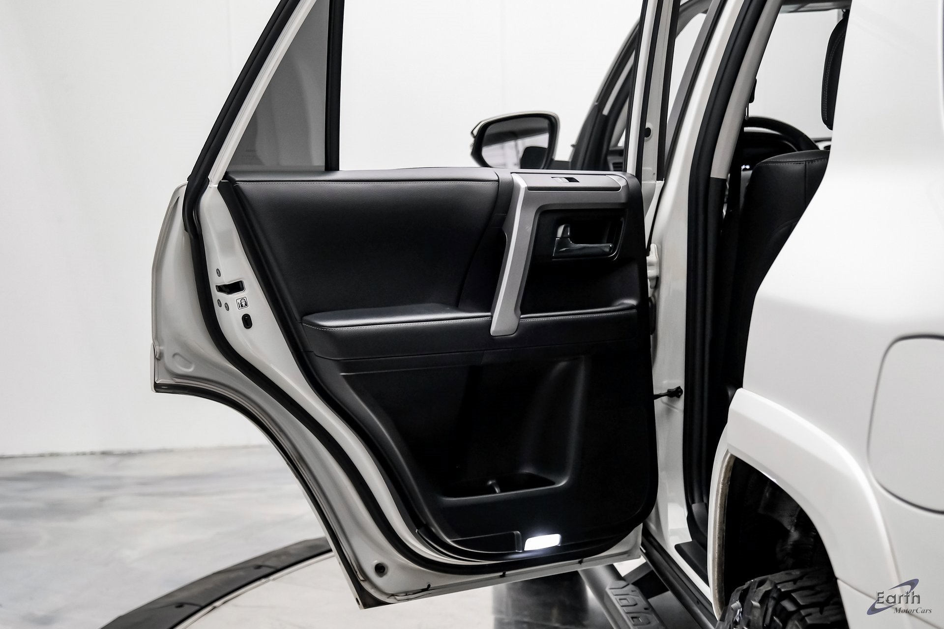 Used 2023 Toyota 4Runner SR5 Premium image 65