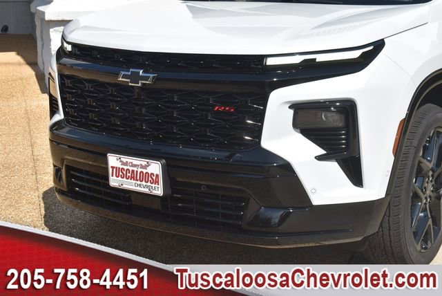 New 2026 Chevrolet Traverse RS w/ LPO, Floor Liner Package FWD image 39
