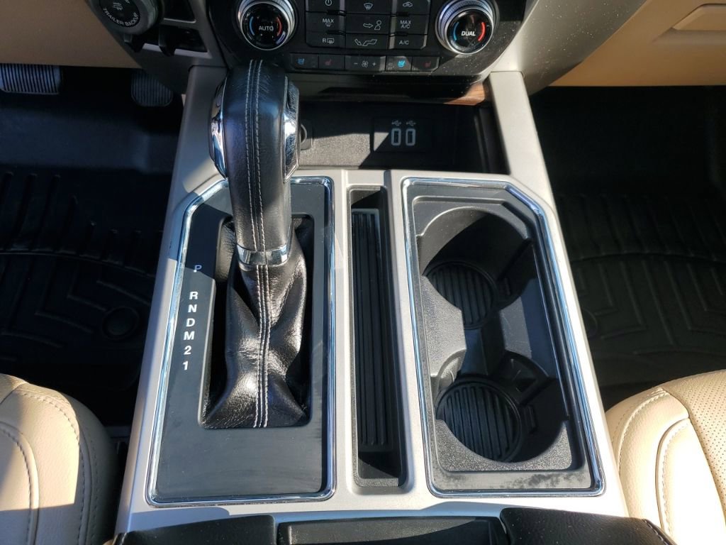 Used 2016 Ford F150 Lariat w/ Equipment Group 502A Luxury image 40