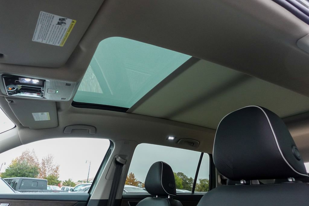 New 2026 Volkswagen Atlas SEL Premium R-Line image 25