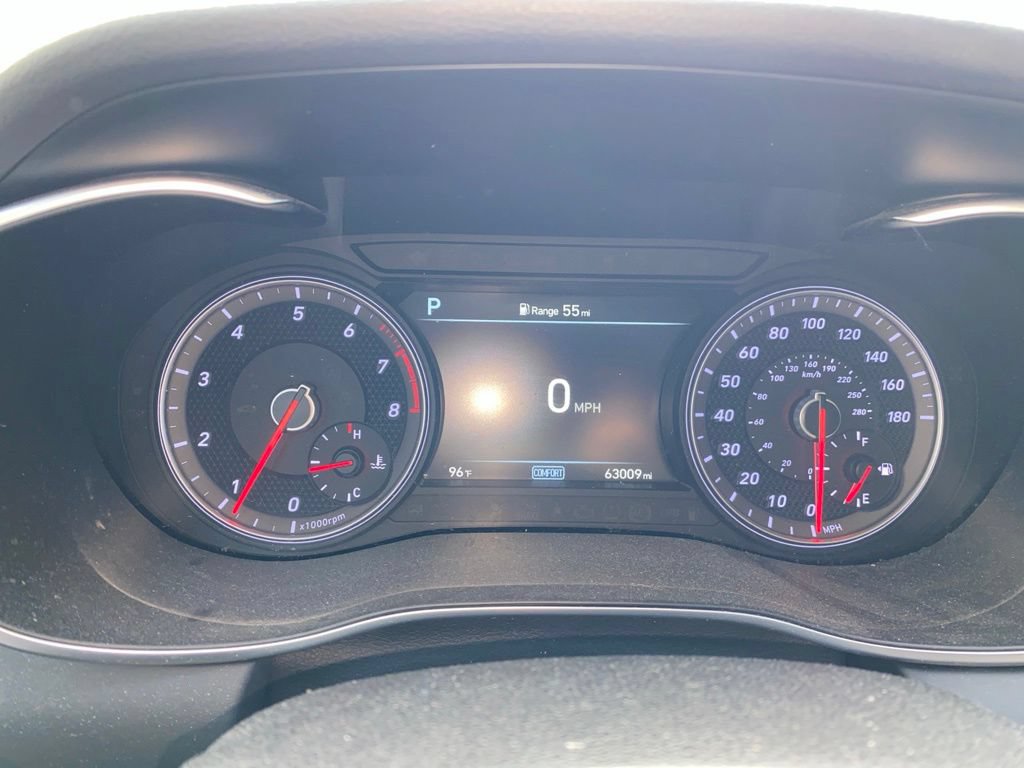 Used 2021 Genesis G70 2.0T w/ Prestige Package RWD image 13