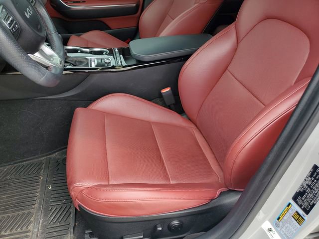 Used 2023 Kia Stinger GT-Line w/ Sun & Sound Package image 16