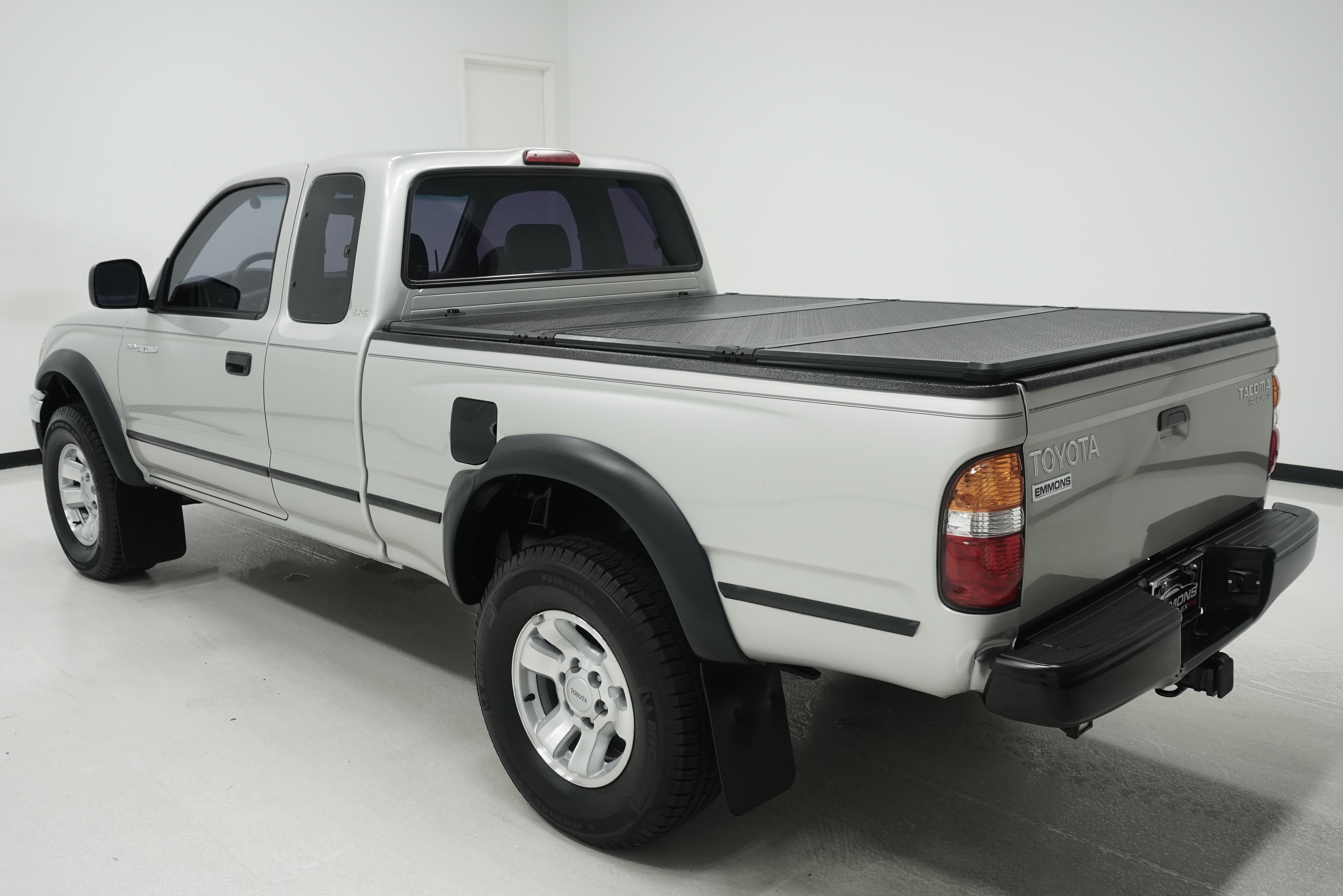 Used 2001 Toyota Tacoma PreRunner w/ SR5 Pkg w/ Chrome Pkg RWD image 6