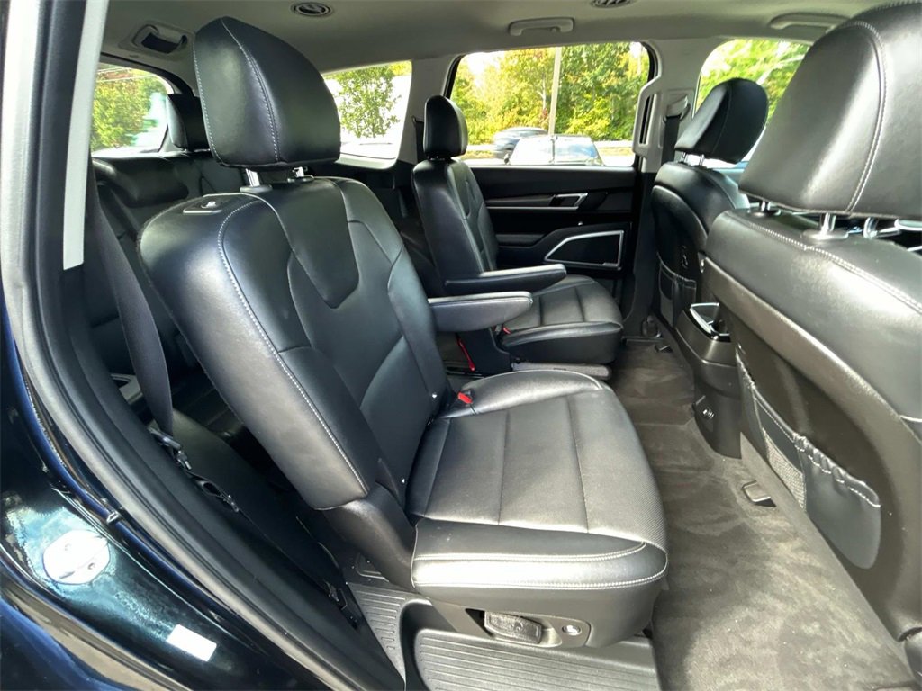 Used 2022 Kia Telluride S image 18