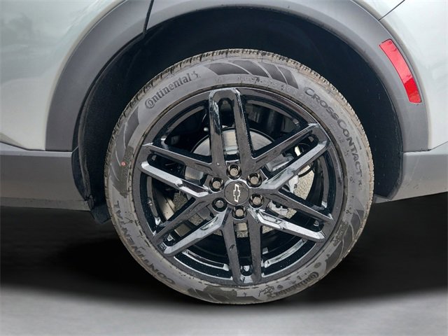 New 2026 Chevrolet Equinox EV LT image 35