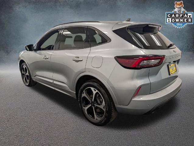 Certified 2023 Ford Escape ST-Line Select w/ Tech Pack #2 AWD/4WD image 6