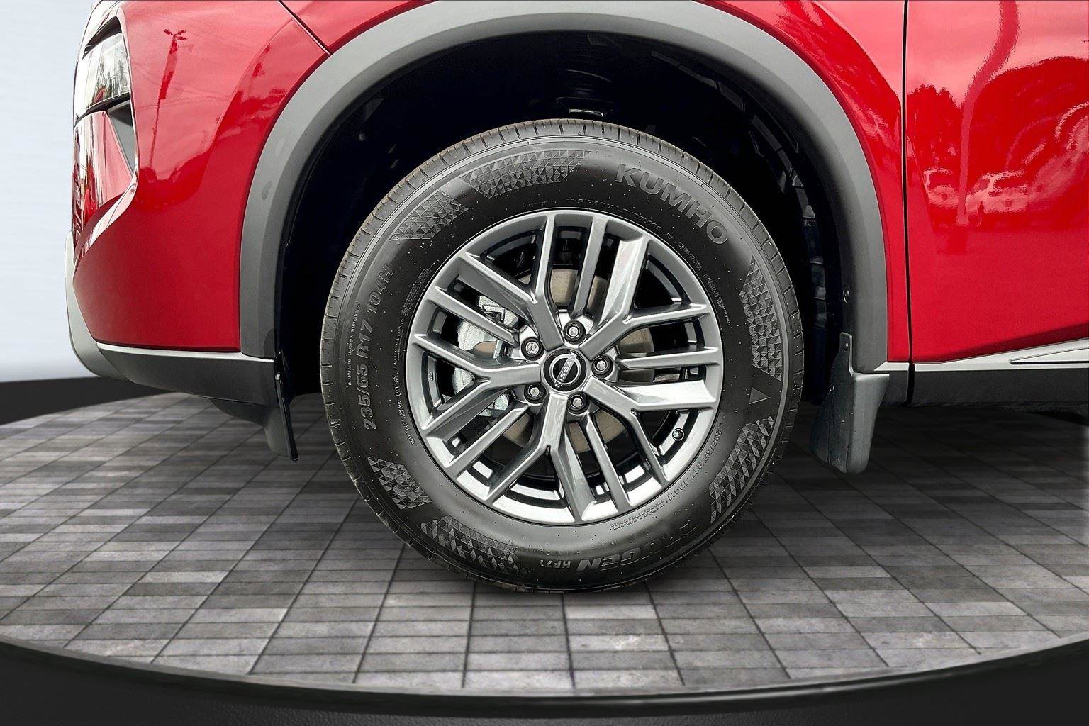 New 2026 Nissan Rogue S image 11