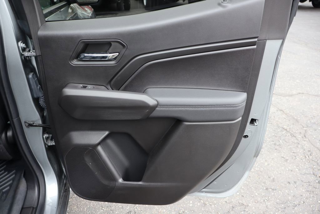 Used 2024 Chevrolet Colorado LT w/ LT Convenience Package III image 27