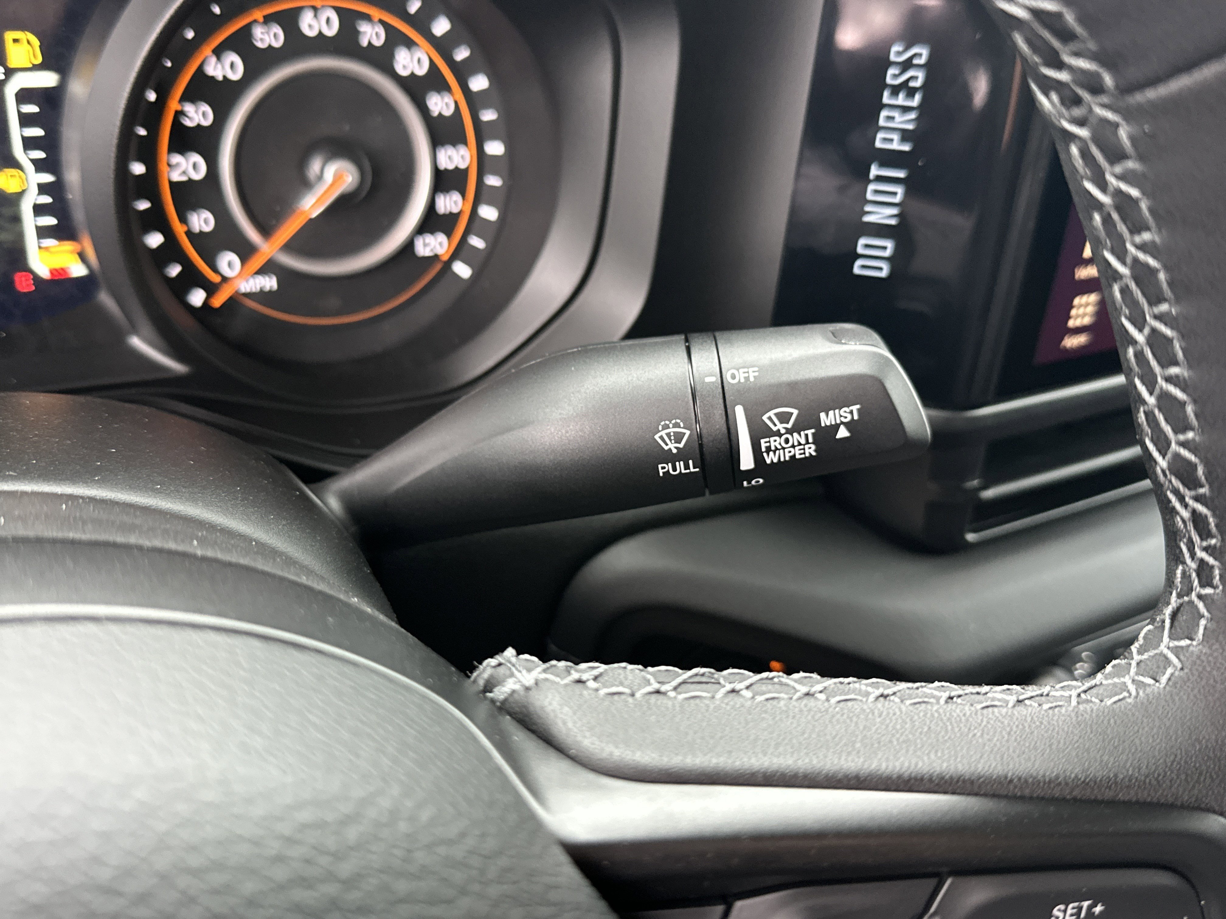 New 2025 Jeep Gladiator Sport image 21