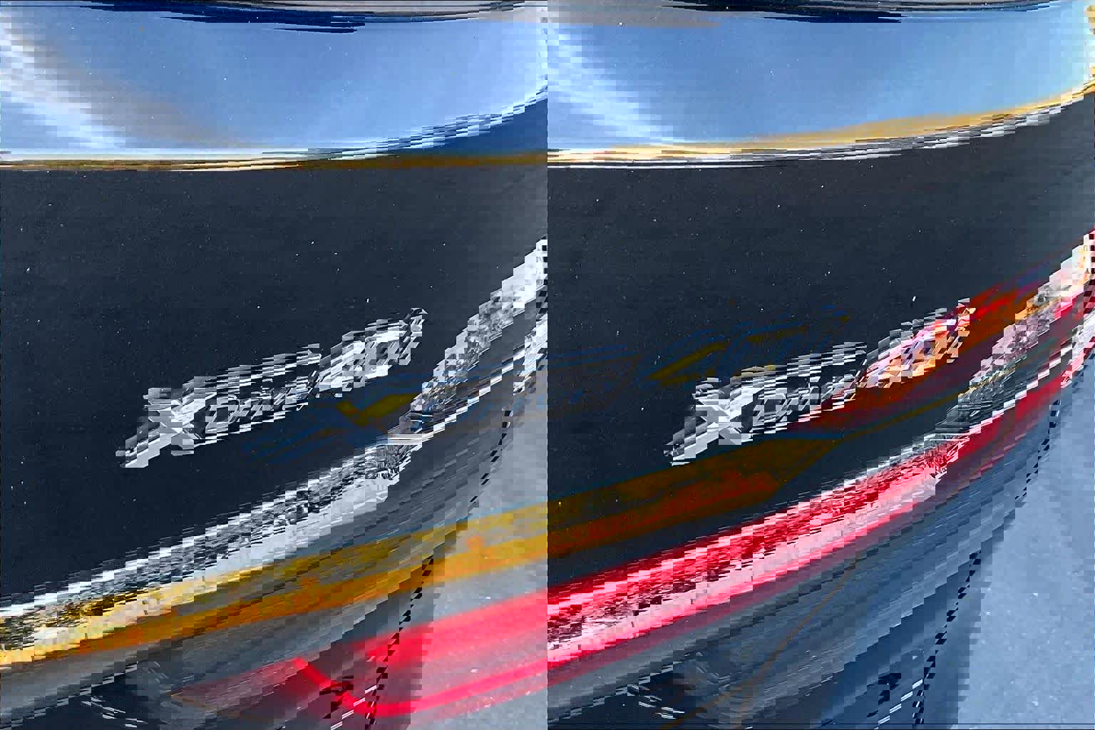 Used 2022 BMW X7 xDrive40i w/ M Sport Package image 11