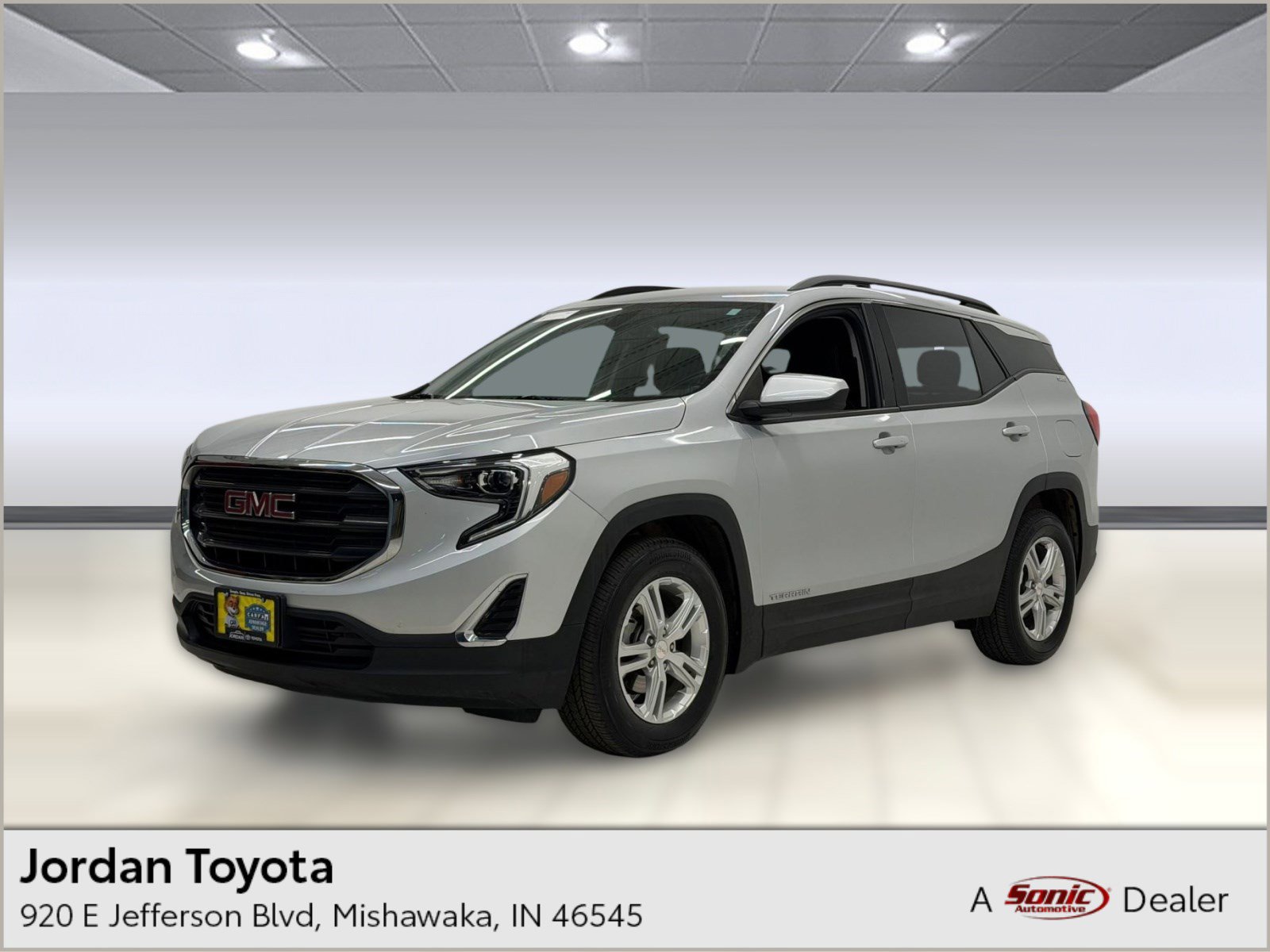 Used 2018 GMC Terrain SLE w/ Driver Convenience Package image 1