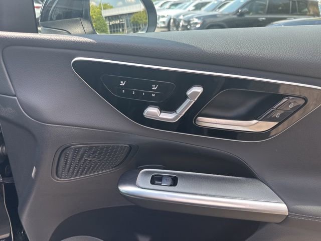 Certified 2026 Mercedes-Benz GLC 300 image 39