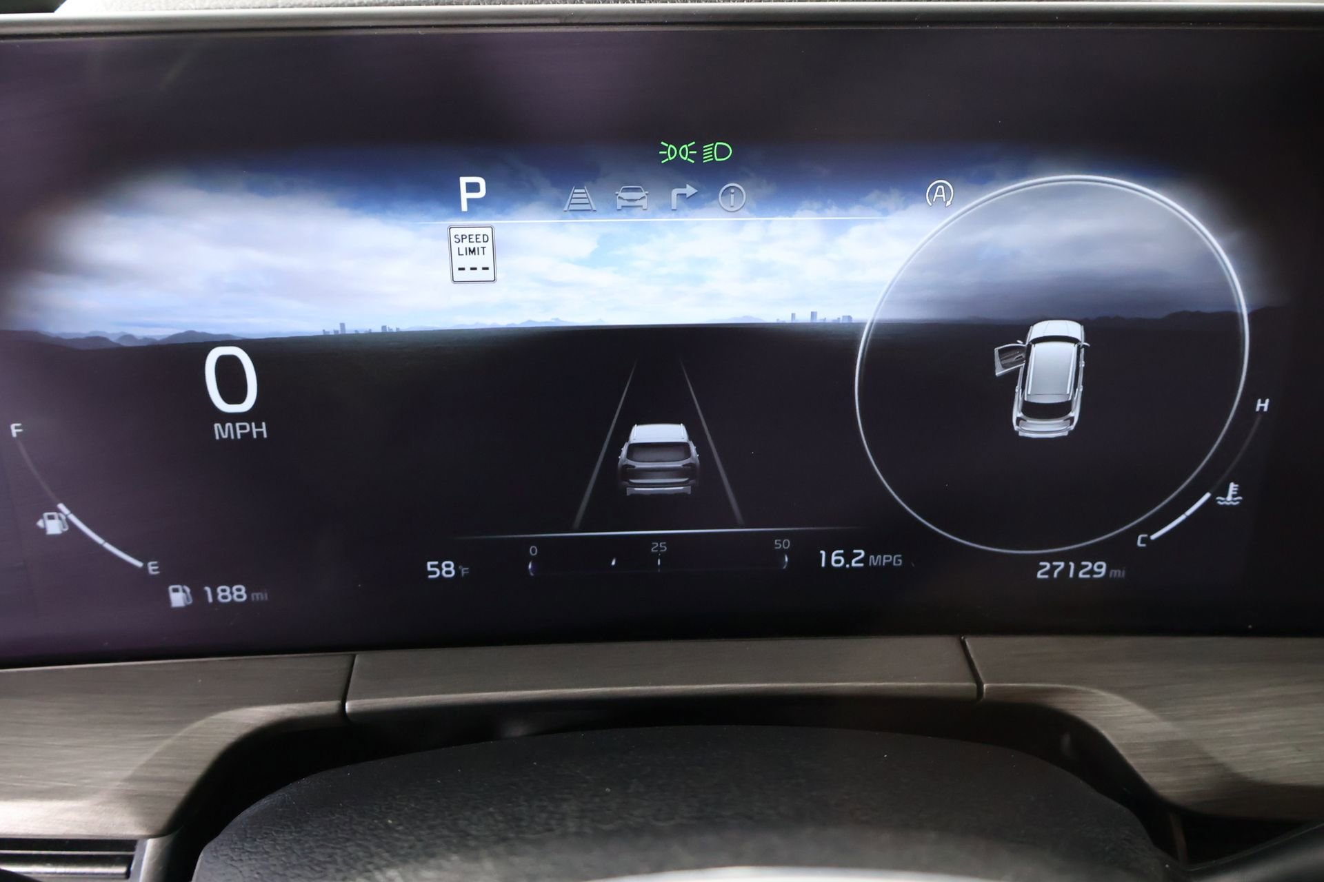 Used 2024 Kia Telluride SX X-Pro AWD/4WD image 4